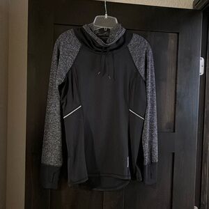 Reebok Long Sleeve Top